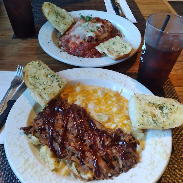 Pulled Pork Mac N Cheese
