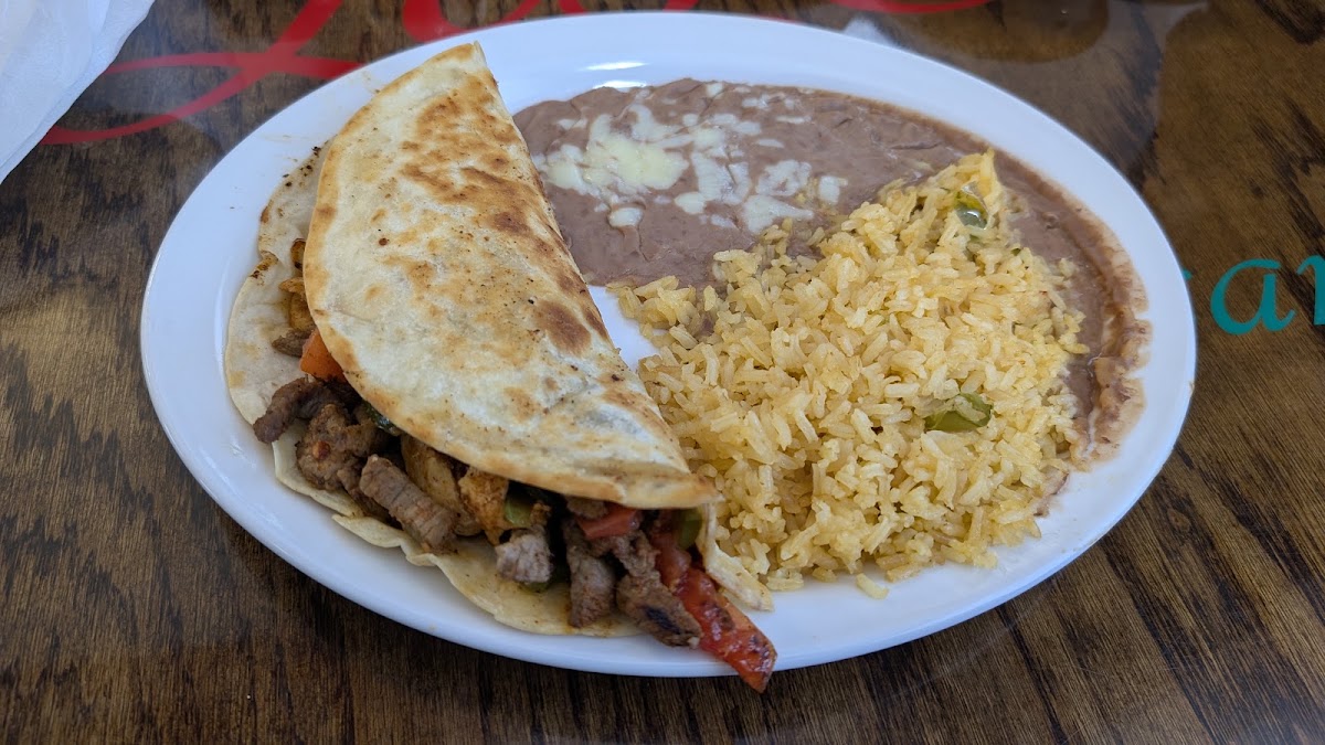 El Cabrito Mexican Grill