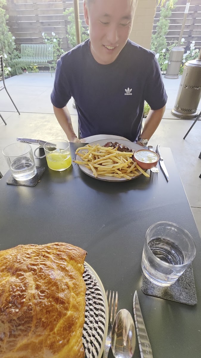 Bistro Lagniappe