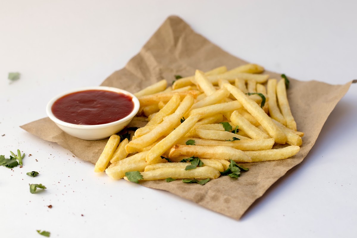 Monte's Grill and Bar
