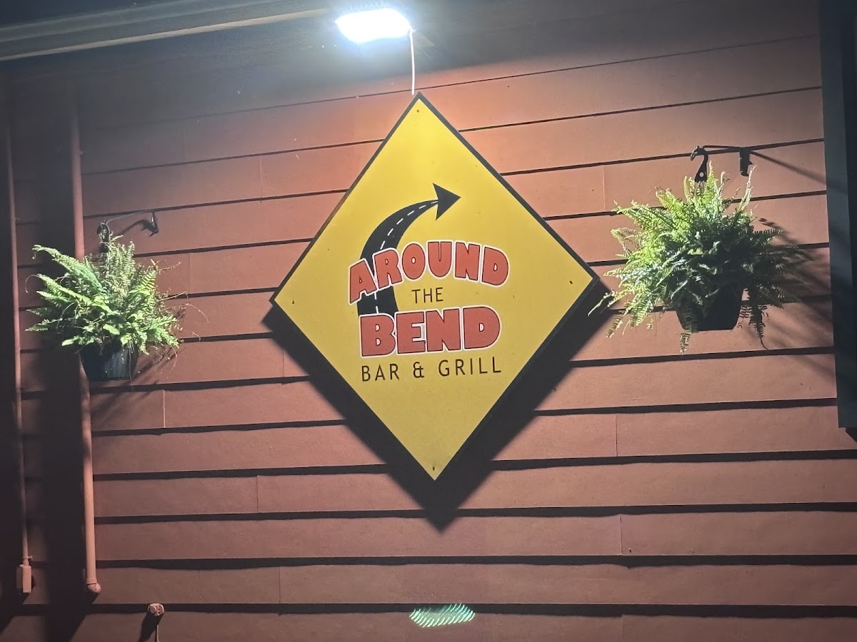 Around The Bend Bar & Grill