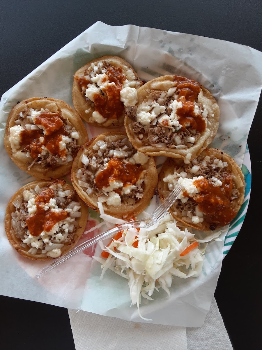 Taqueria la tlayuda