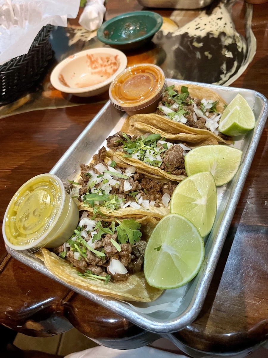 Los Chicos | Tequila Bar & Grill