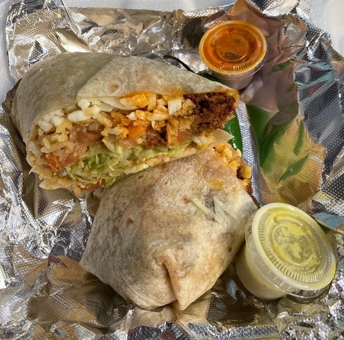Taquería El Arroyo food truck