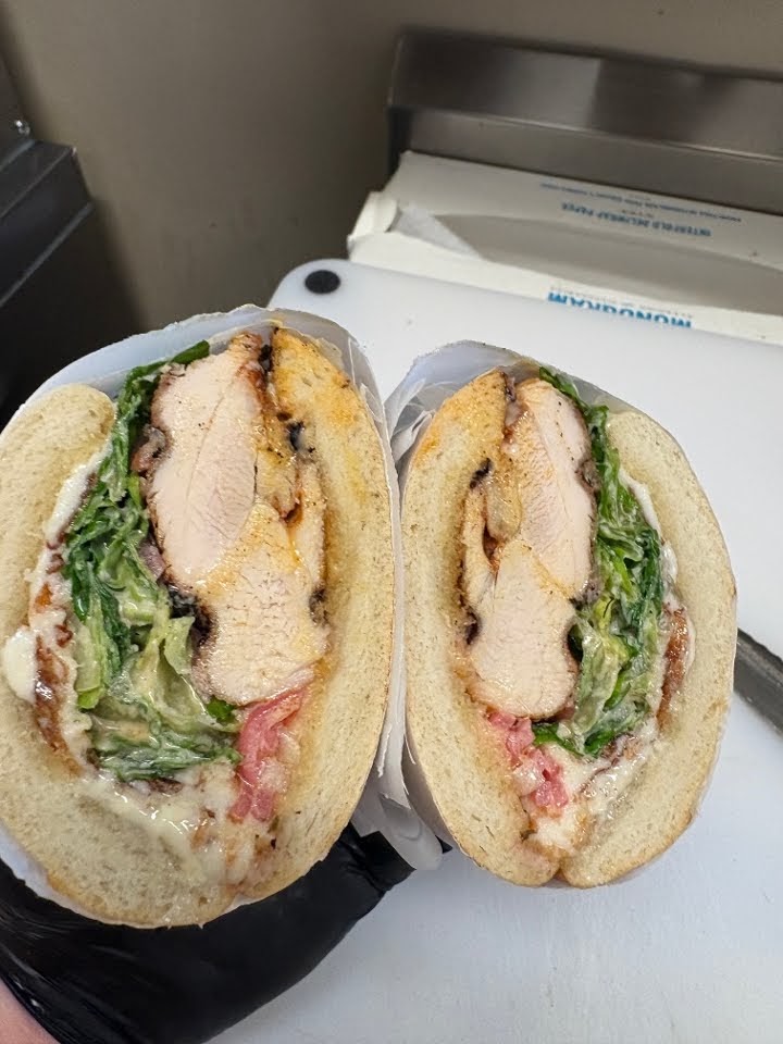 Tortuga Sandwich Shop - Kenmore