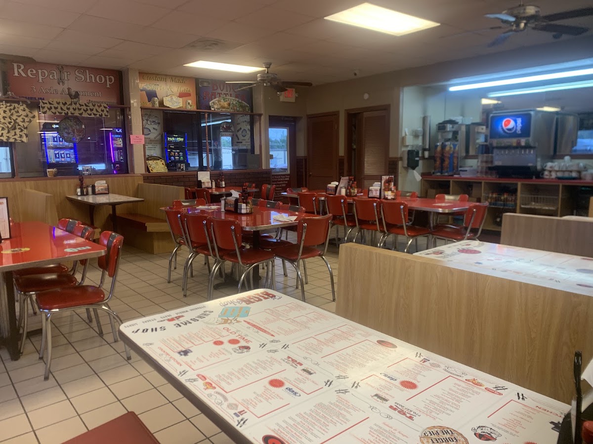 Old Time Country Kitchen & Buffet (American & Indian food)