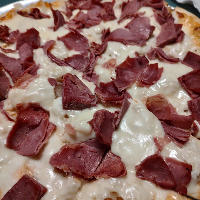 Reuben Pizza