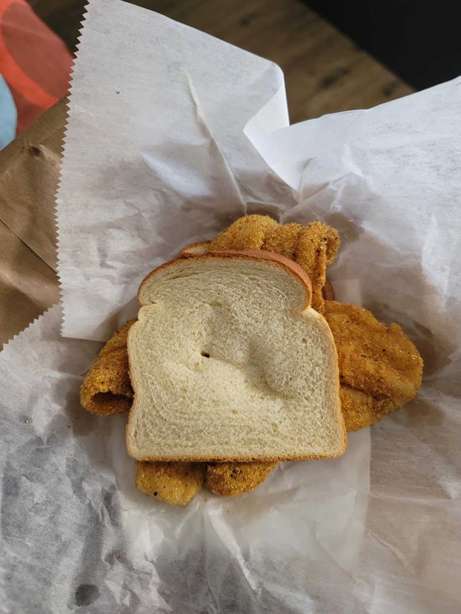 White's Fish, Hot Chicken & BBQ