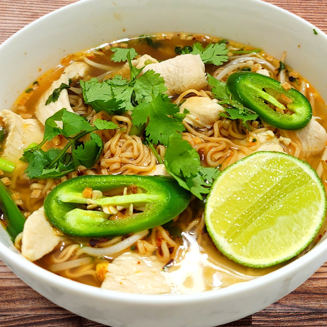 Lao Ramen Noodles Soup