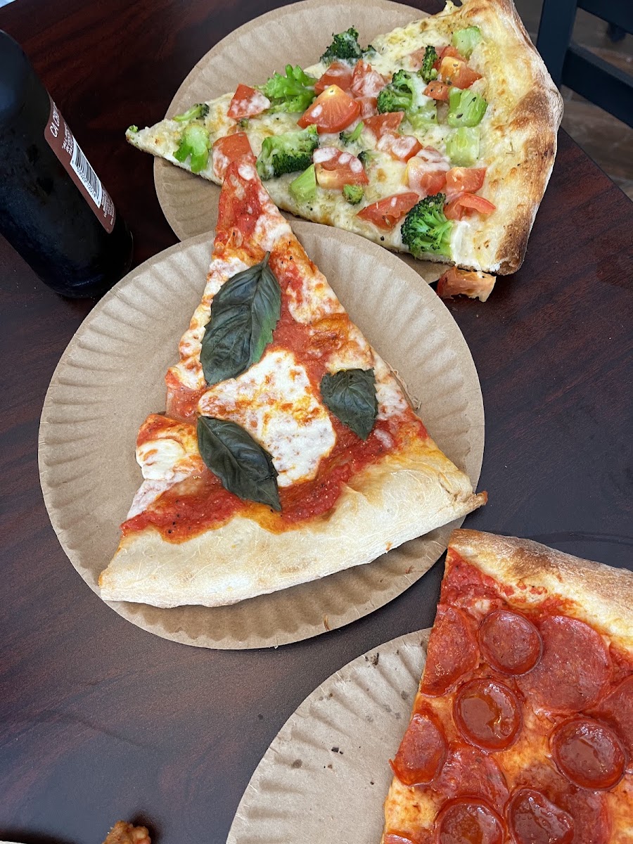 Giovanni's Gourmet Pizza