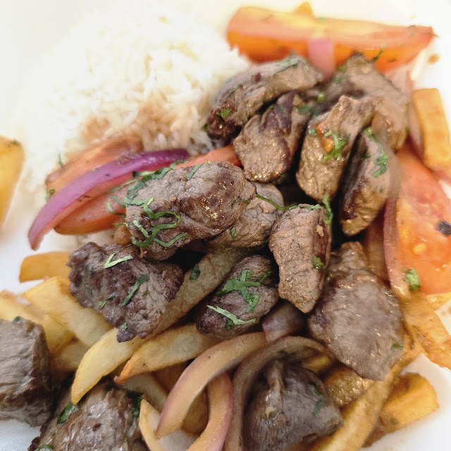 Lomo Saltado with Rice