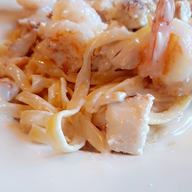 Chicken and Shrimp Alfredo