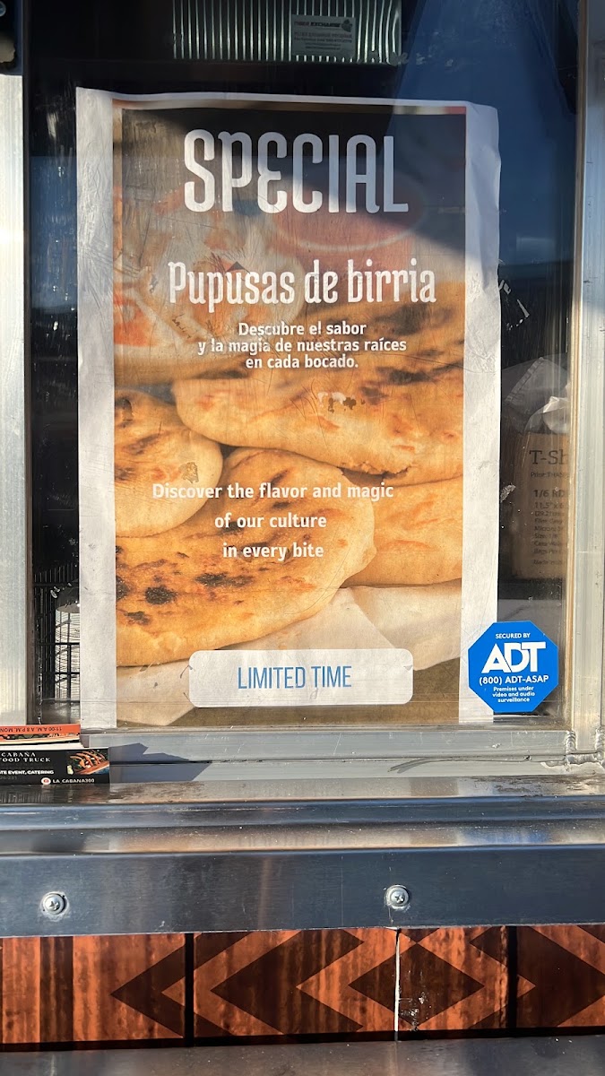 La Cabaña Foodtruck menu board