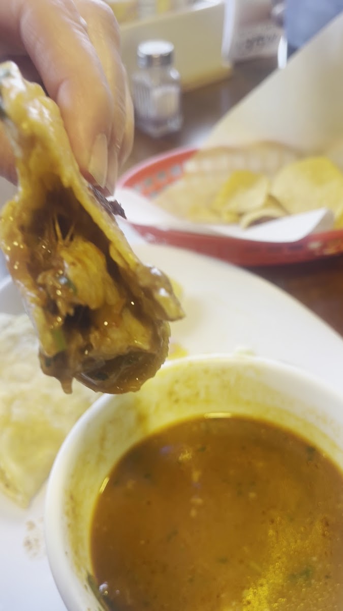 Vic's Mexican Food & Bar