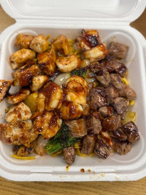 Asian Cravings - Portage Lakes