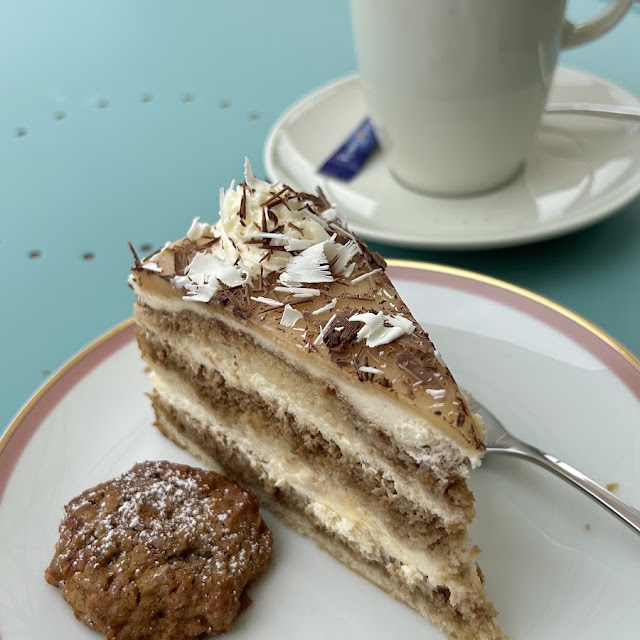 Tiramisu Torte
