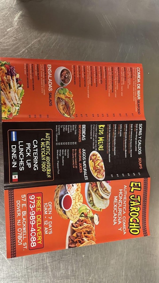 El Jarocho Restaurant menu board