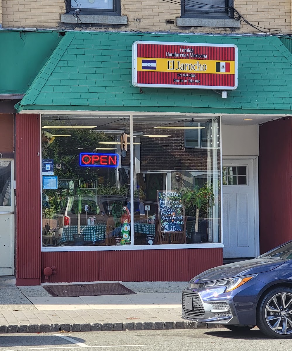 El Jarocho Restaurant