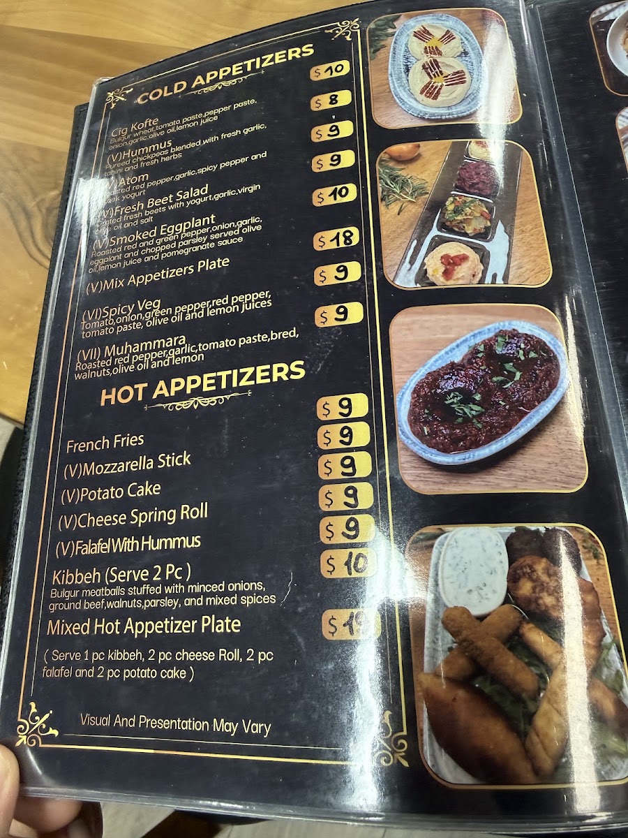 THE CHEF GRILL menu board