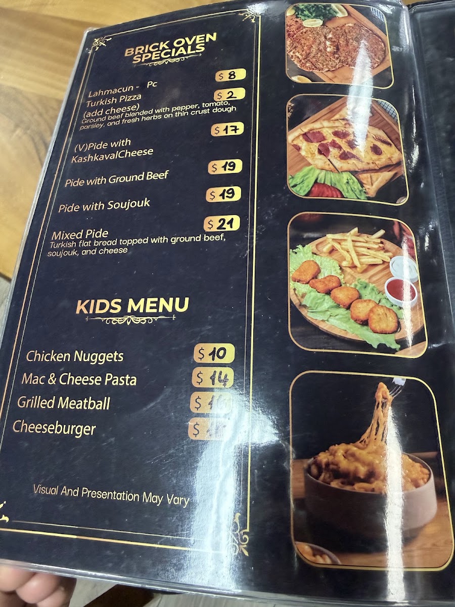 THE CHEF GRILL menu board
