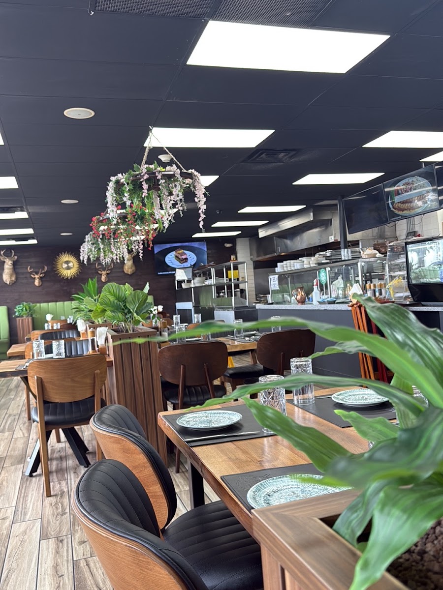THE CHEF GRILL