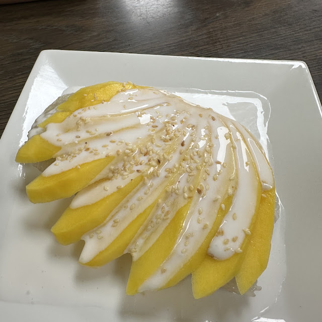 Mamuang Coconut Rice with Mango