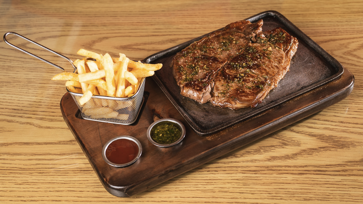 Parceros Burger Grill