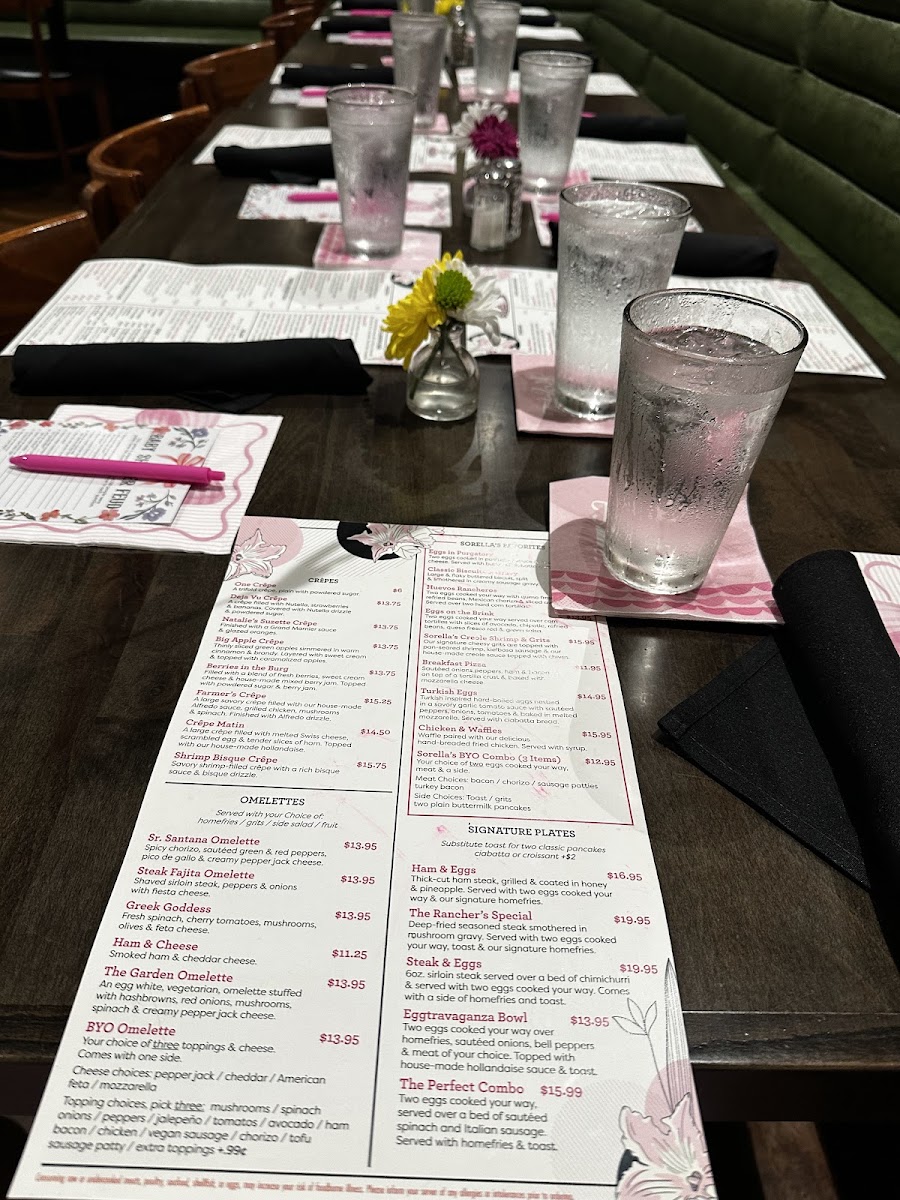 Sorella's Brunch menu board