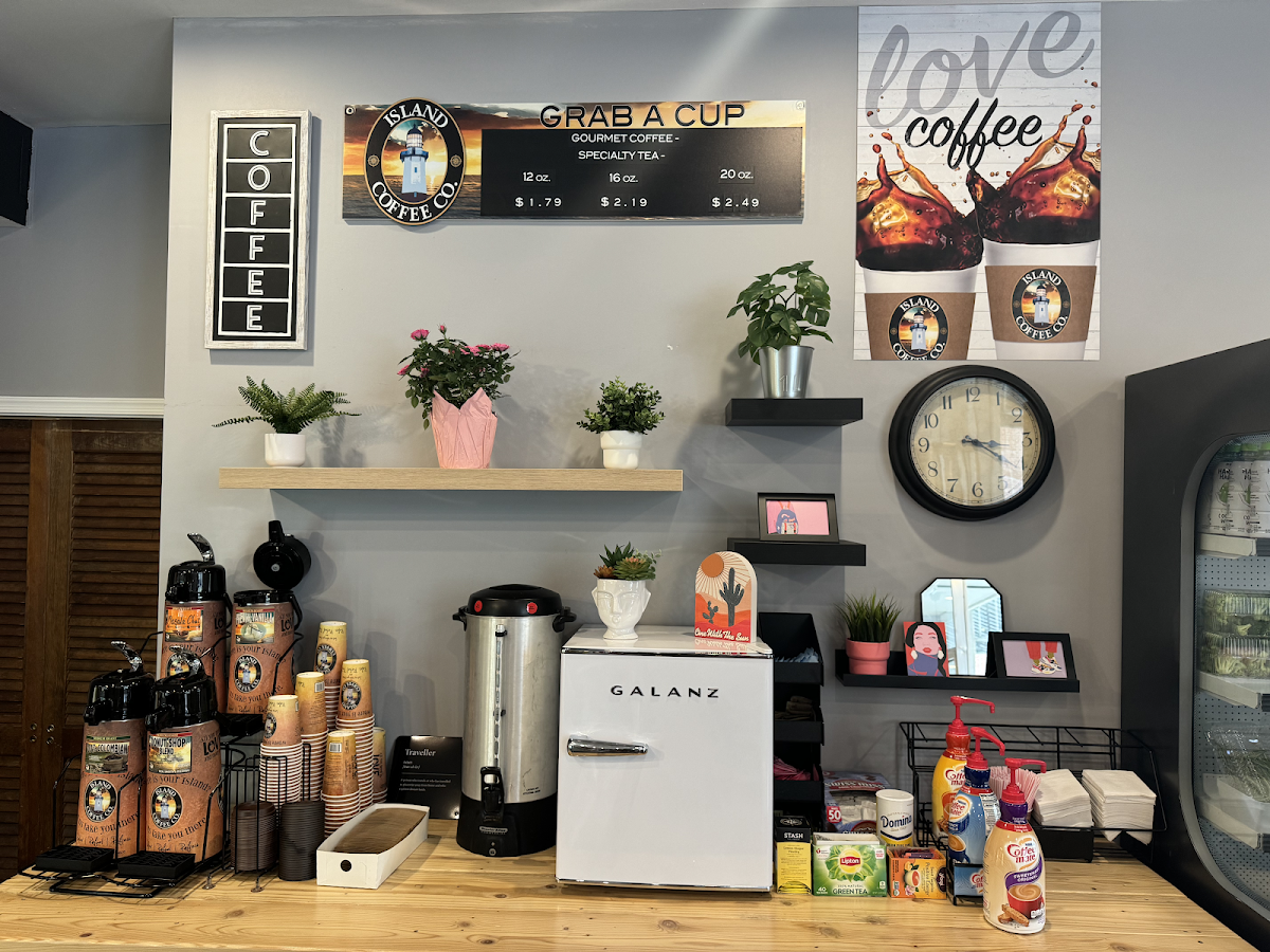 J-Town Market & Eatery