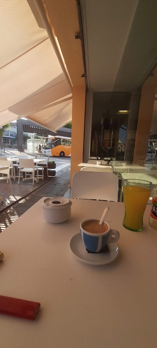 Cafeteria Infinity
