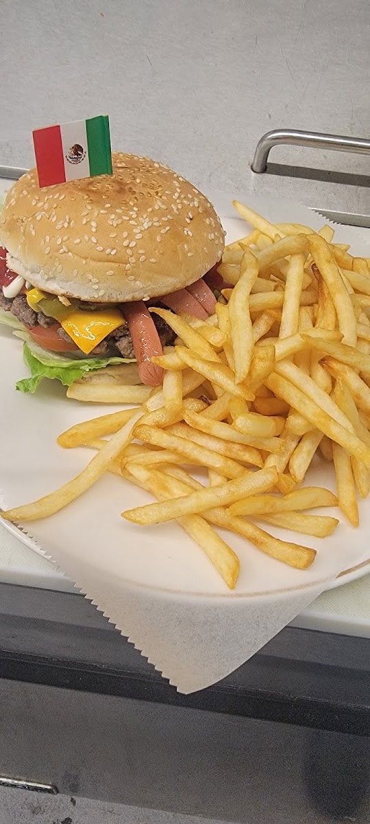 Las Cemitas de La Poblana