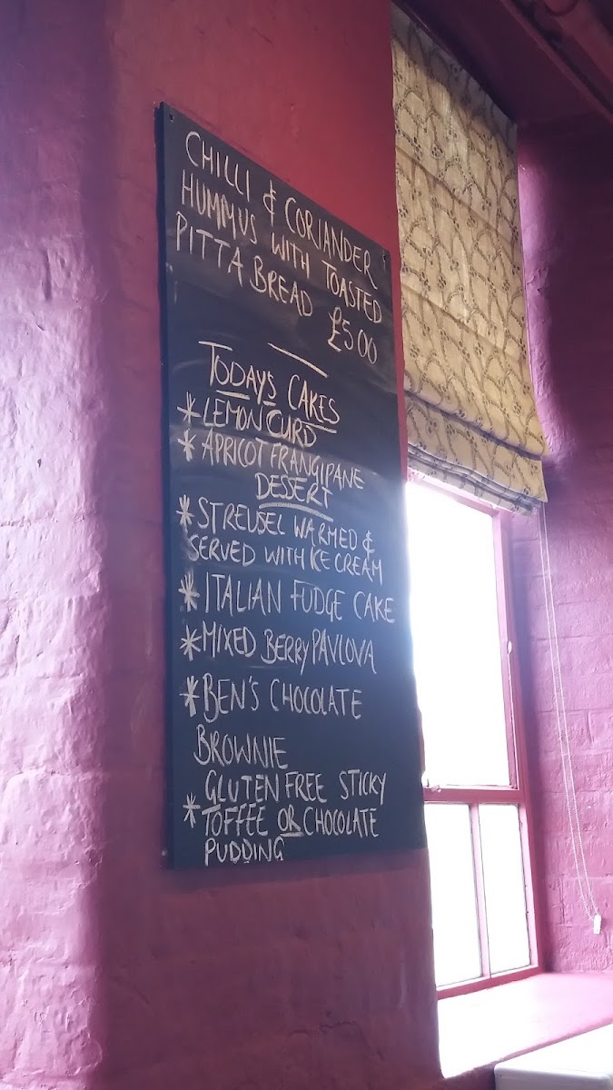 Cafe in to the Opera menu board