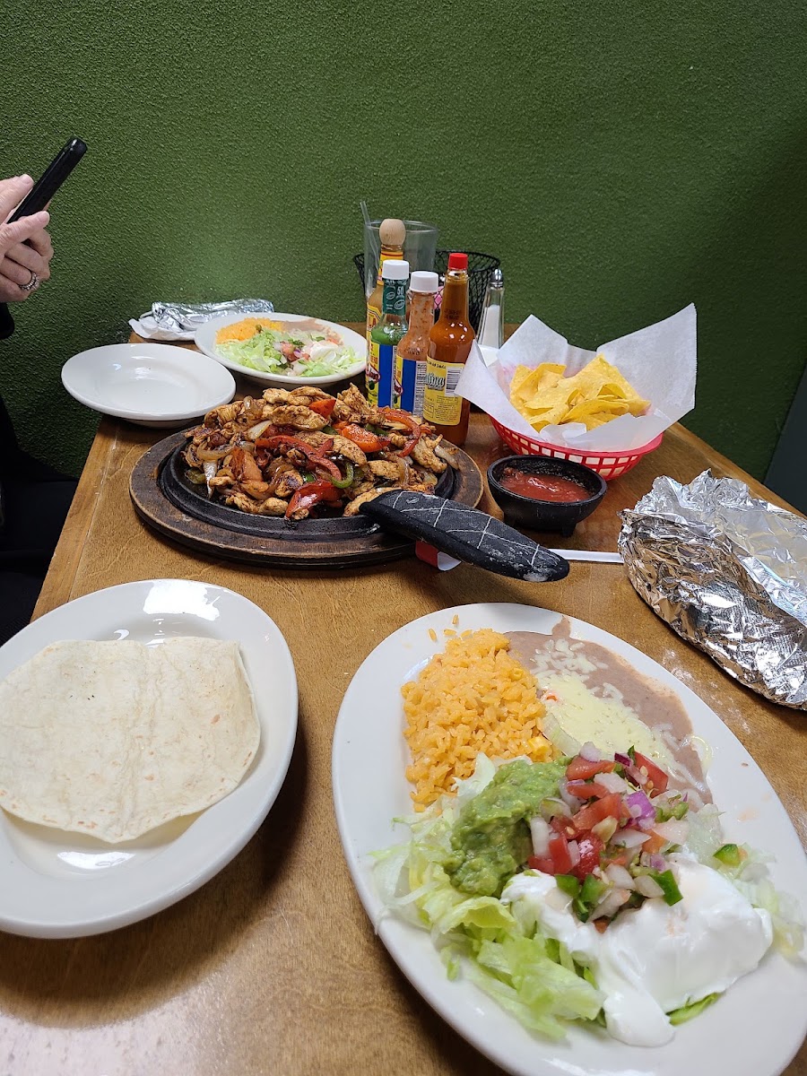 Azteca's Mexican Grill
