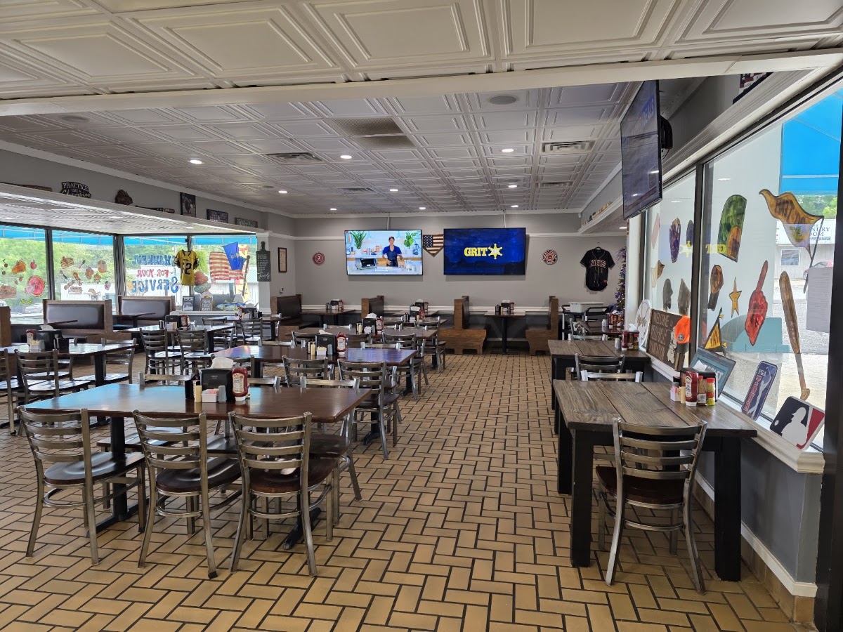 Ellie May's Homeplate Cafe