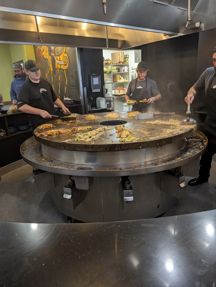 HuHot Mongolian Grill