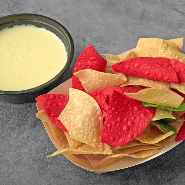 Cheese Dip & Chips