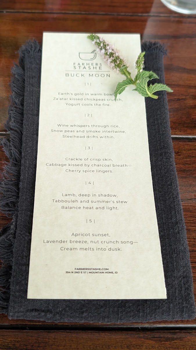 Farmers Stashe menu board