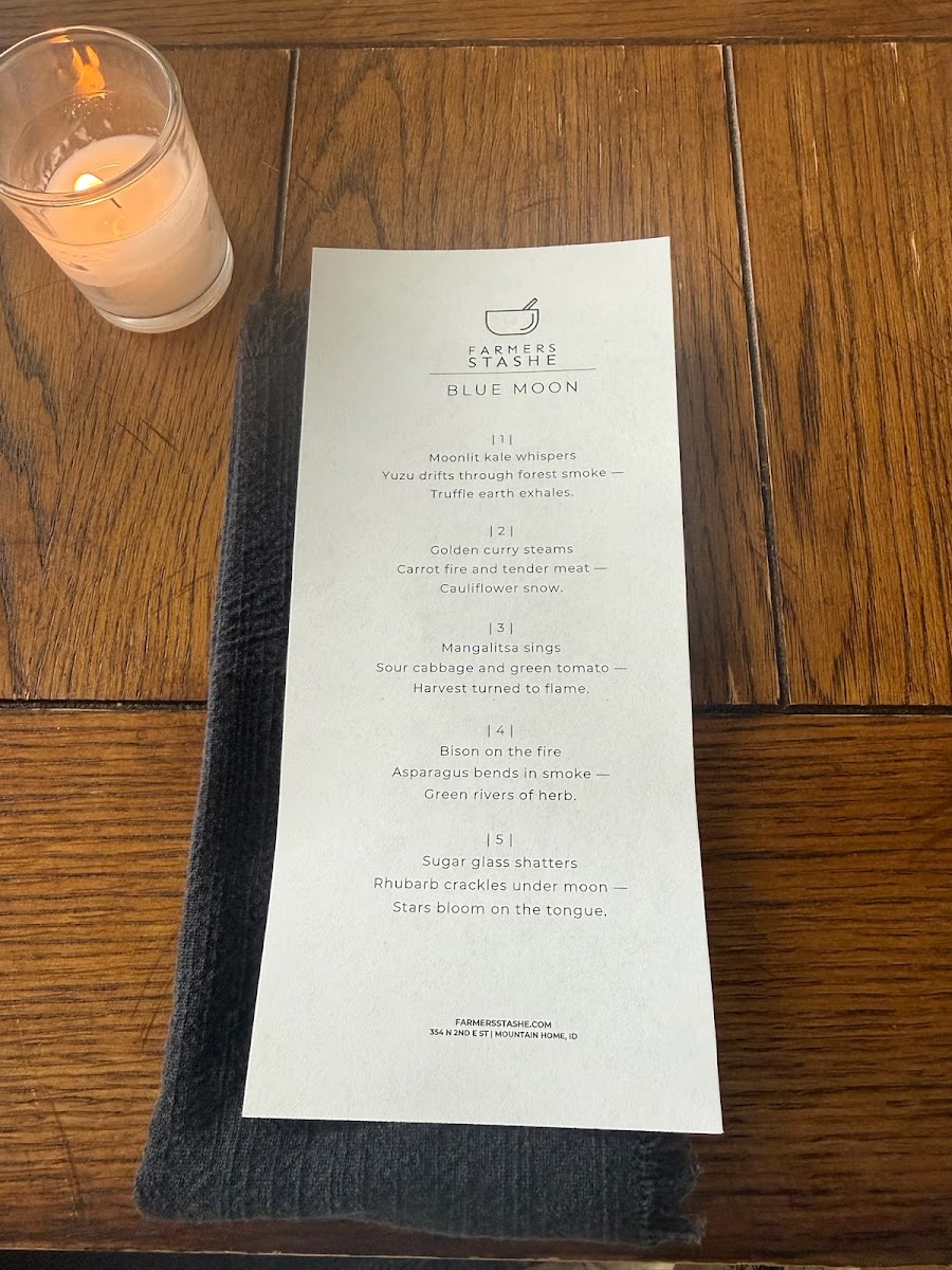 Farmers Stashe menu board