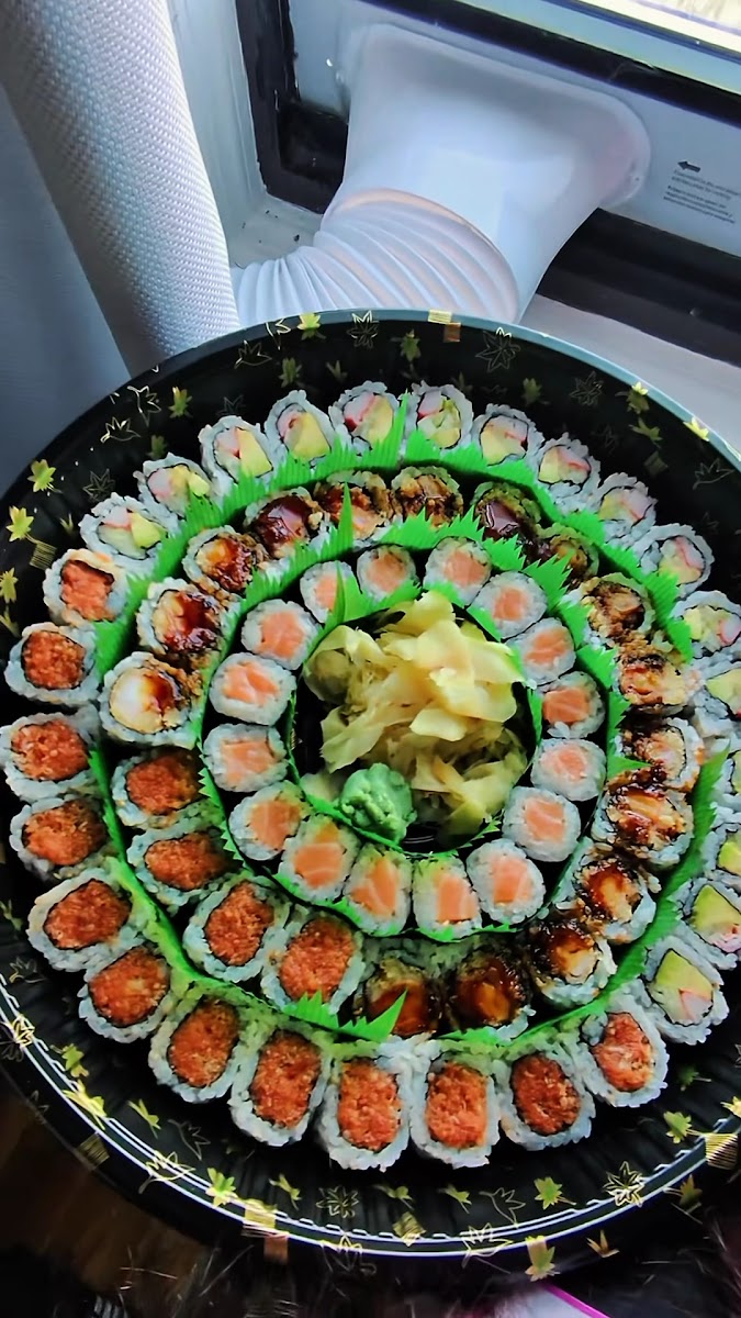 Saka Sushi and Asian Cuisine