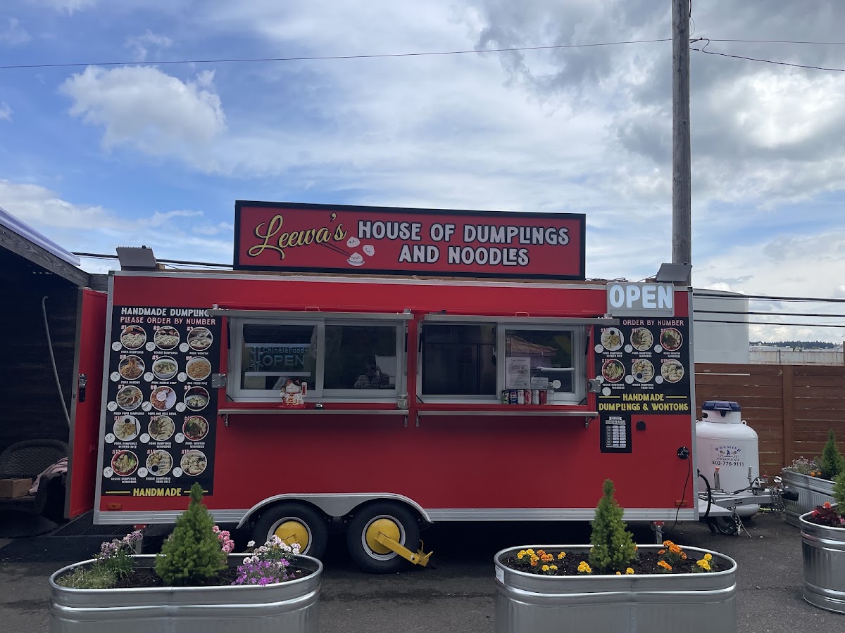Leewa's House of Dumplings and Noodles