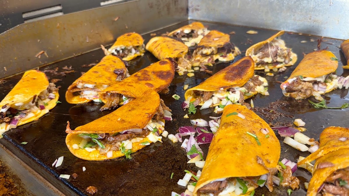 El Sazon Taqueria Mexican