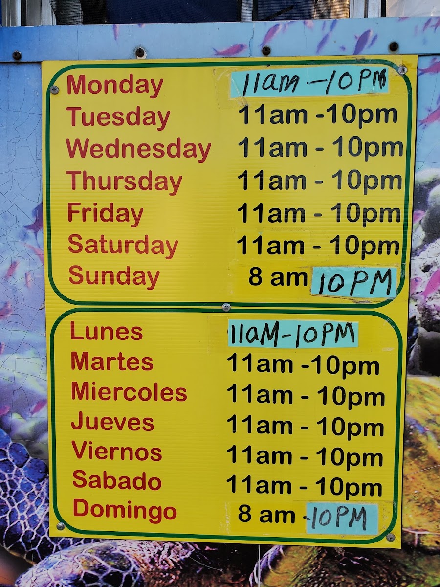 Mariscos El Camarón menu board