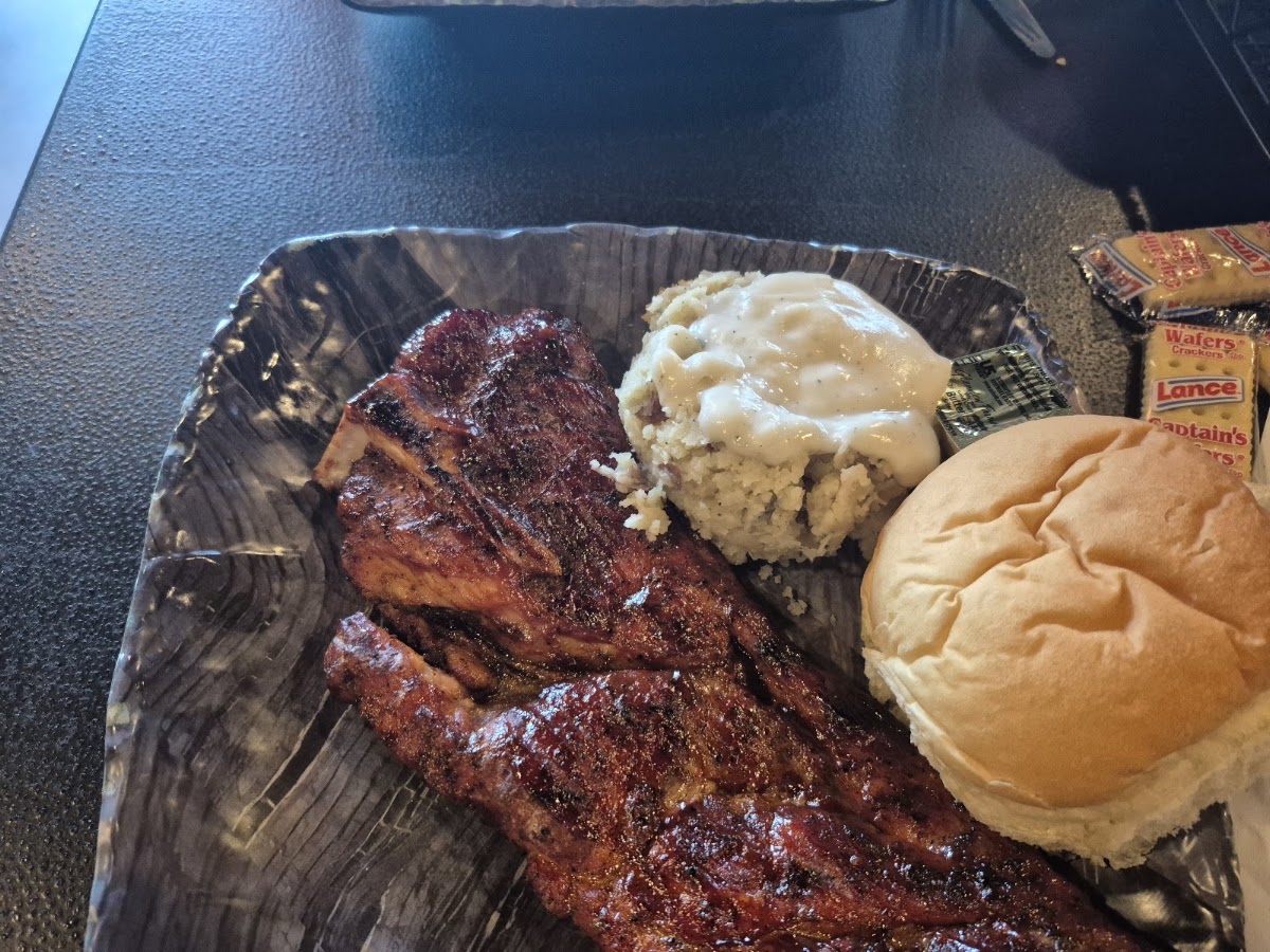 Whiskey Outlaw Steakhouse