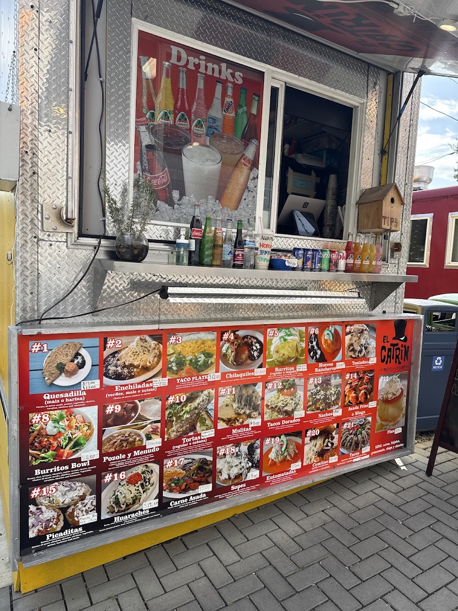 El Catrin menu board