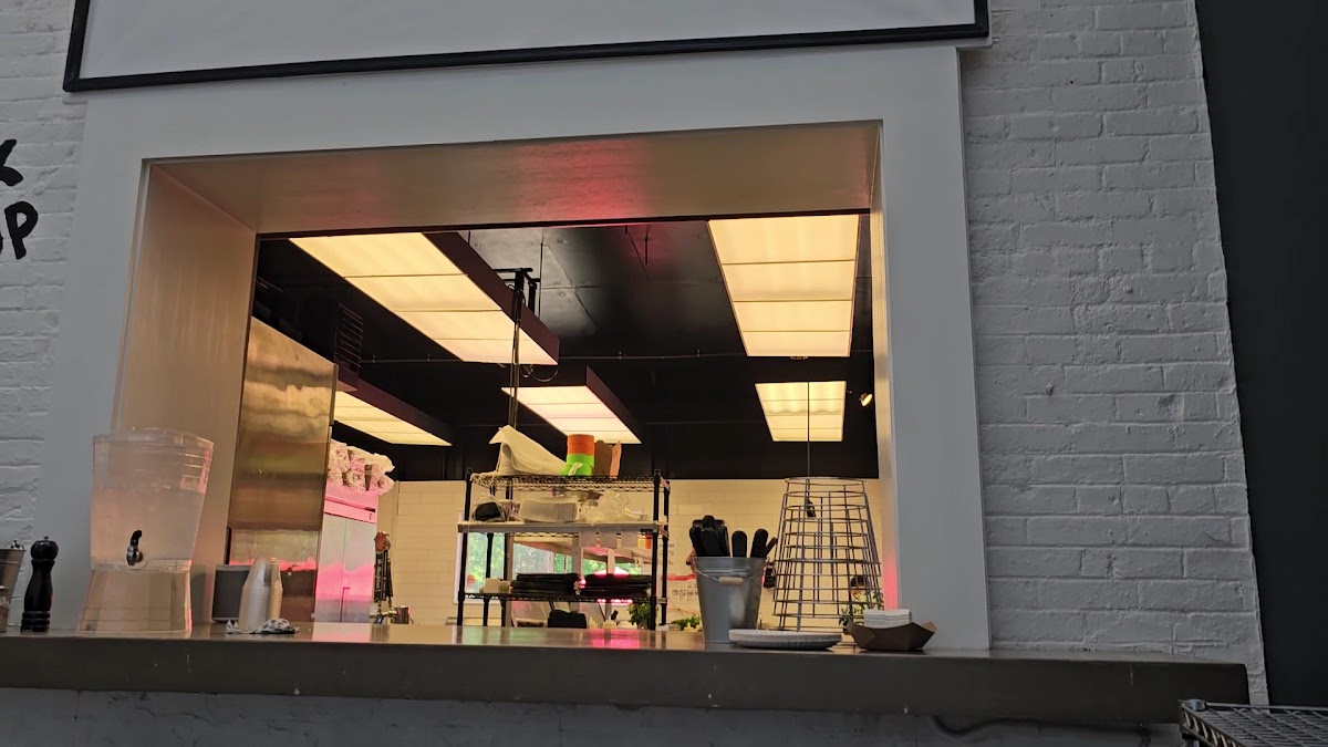 The Back Door Kitchen & Pizzeria