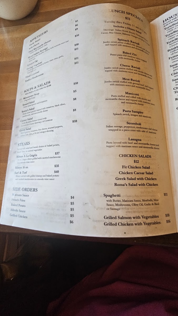 Roma's Italian Restaurant menu board