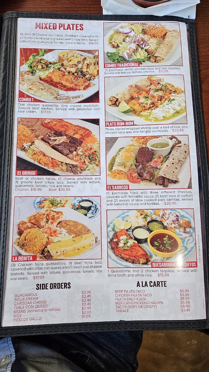 Los Cucos Mexican Cafe menu board