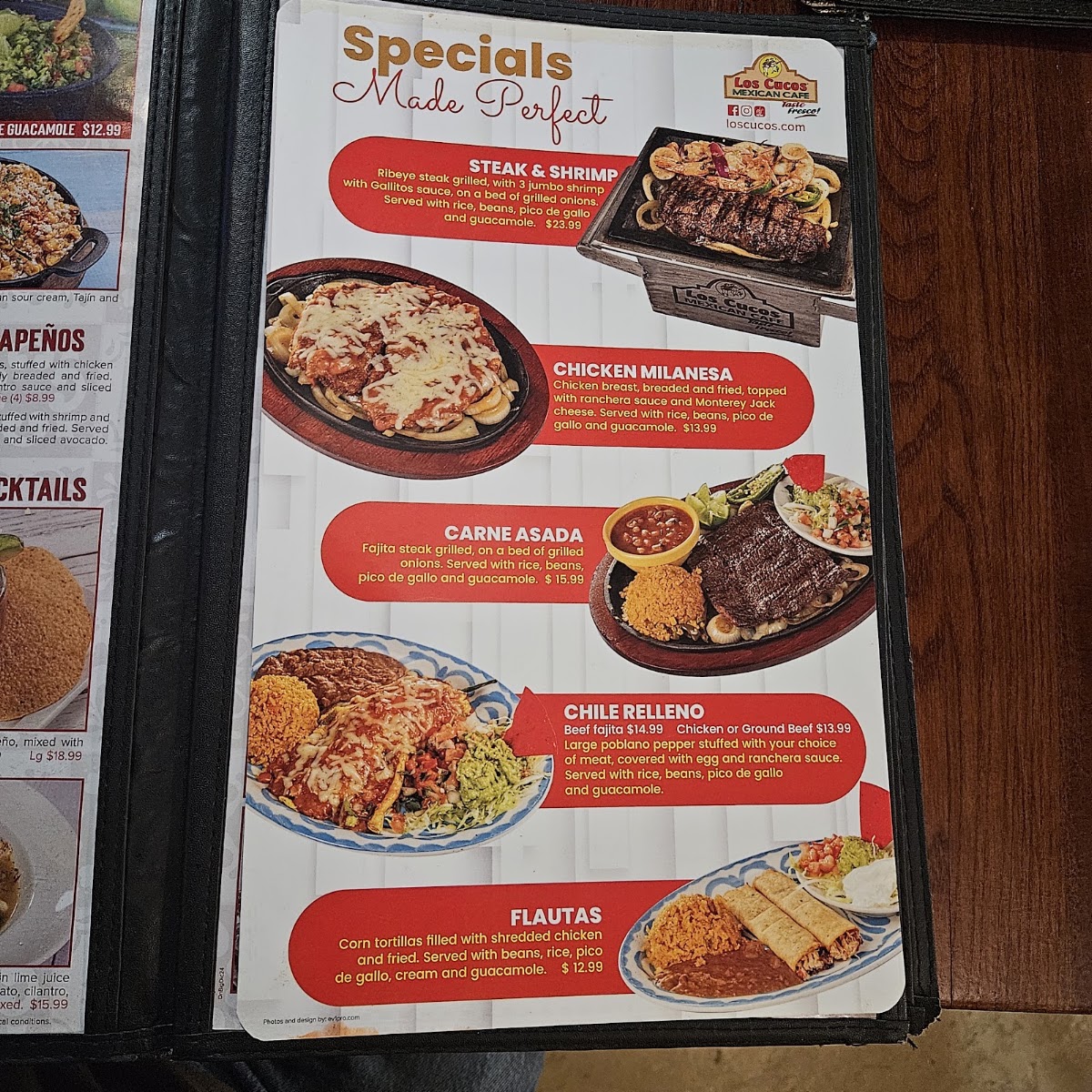 Los Cucos Mexican Cafe menu board