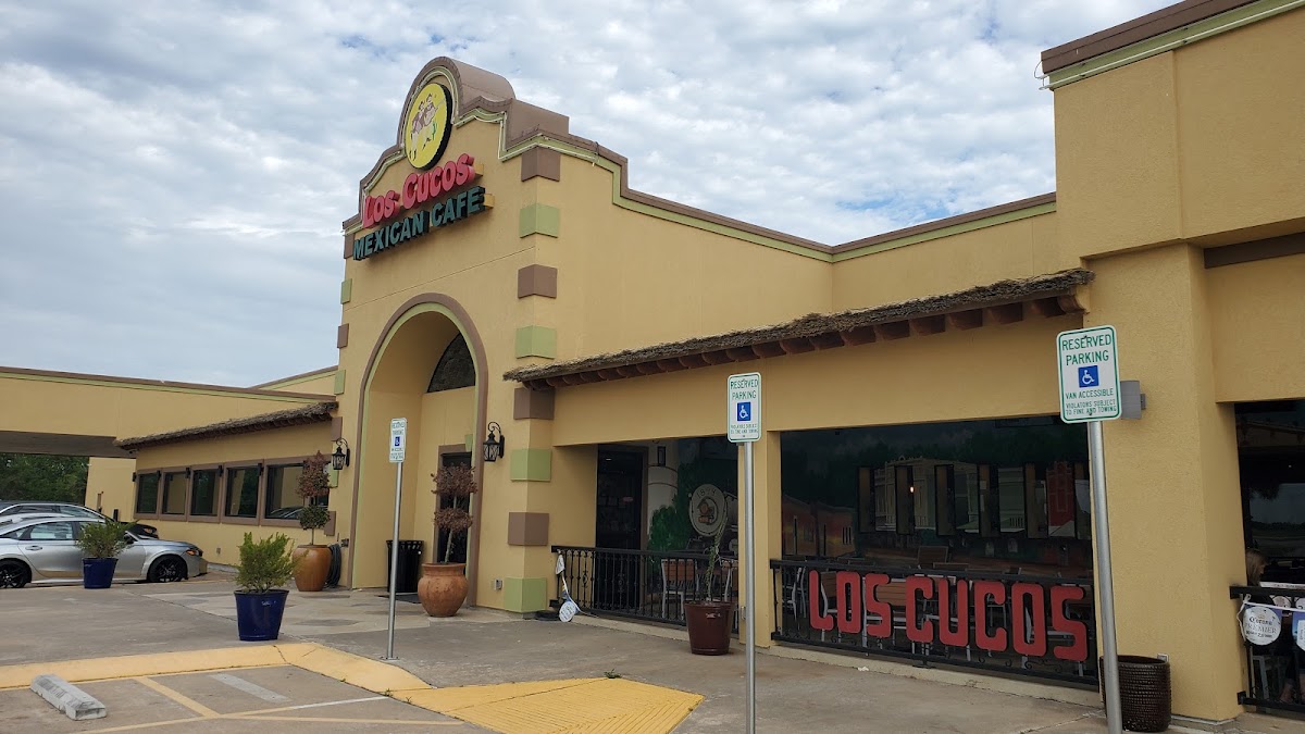 Los Cucos Mexican Cafe