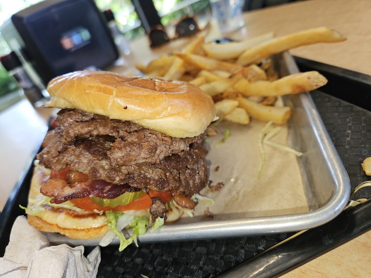 Trout River Grille